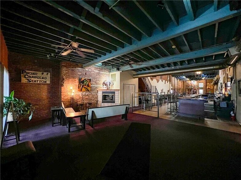 More Photos Of 118 N Main St, Butler Restaurant For Sale