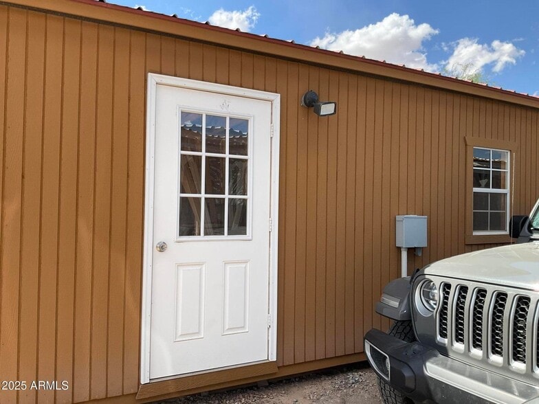 More Photos Of 15395 S Sunland Gin Rd, Arizona City Warehouse For Sale