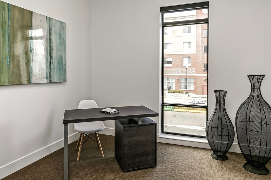 More Photos Of 1415 Cuming St NE, Omaha Apartments For Lease