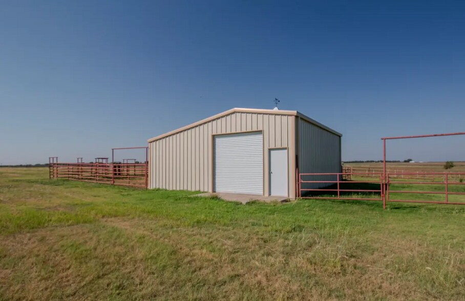 More Photos Of 831 Baker Rd, Pilot Point Land For Sale