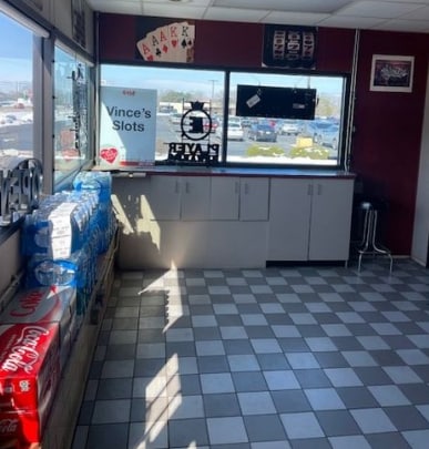 More Photos Of 7901 N Alpine Rd, Loves Park Freestanding For Sale