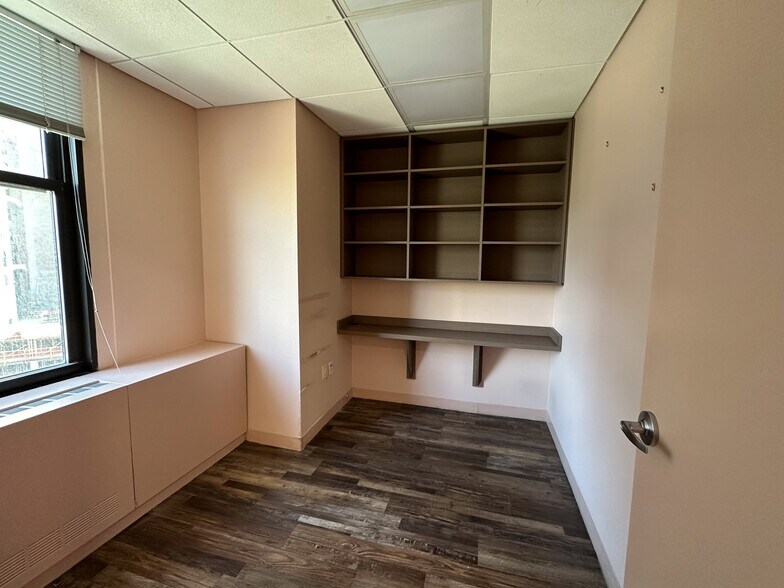 More Photos Of 225 Broadway, New York Office For Lease