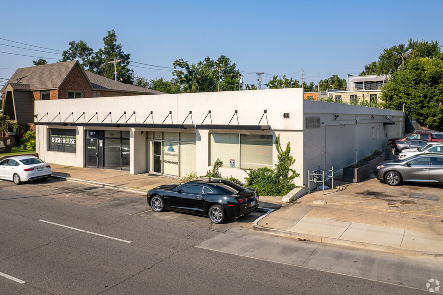 Primary Photo Of 1219-1221 N Classen Blvd, Oklahoma City General Retail For Sale