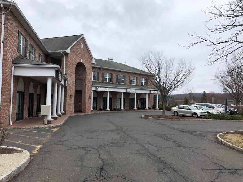 More Photos Of 63-A Mountain Blvd., Warren Medical For Lease