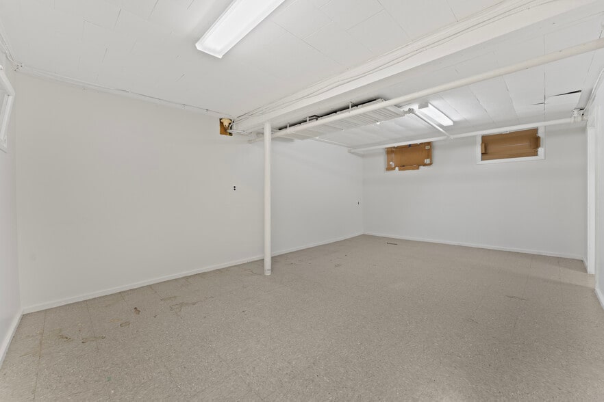 More Photos Of 21 Church St, Elmwood Park Religious Facility For Sale