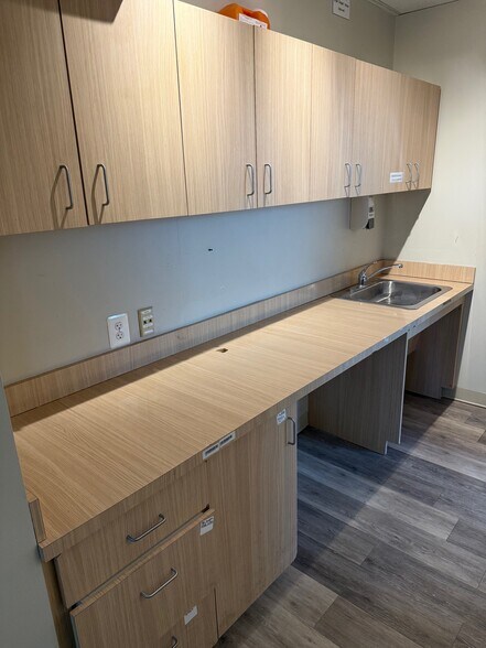 More Photos Of 912 Thayer Ave, Silver Spring Loft Creative Space For Lease
