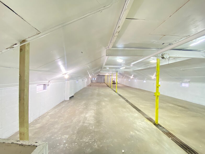 More Photos Of 3600 W Ridge Rd, Gary Auto Salvage Facility For Sale