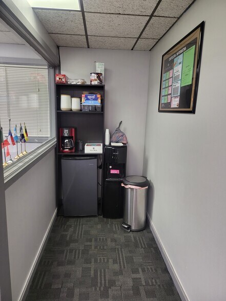 More Photos Of 4885 S 900 E, Salt Lake City Coworking Space