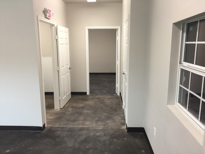 More Photos Of 5501 Fishtrap Rd, Denton Industrial For Sale