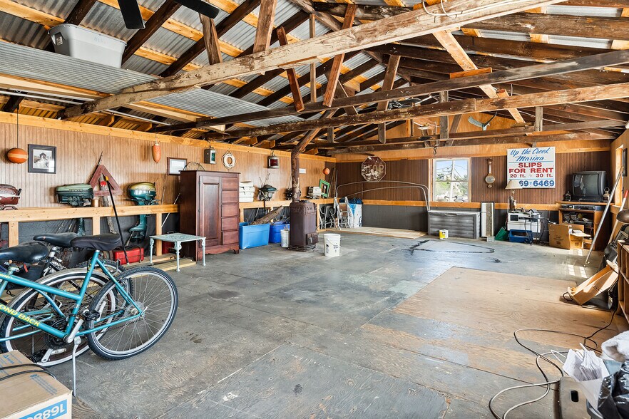 More Photos Of 120 Harbor Inn Rd, Bayville Marina For Sale