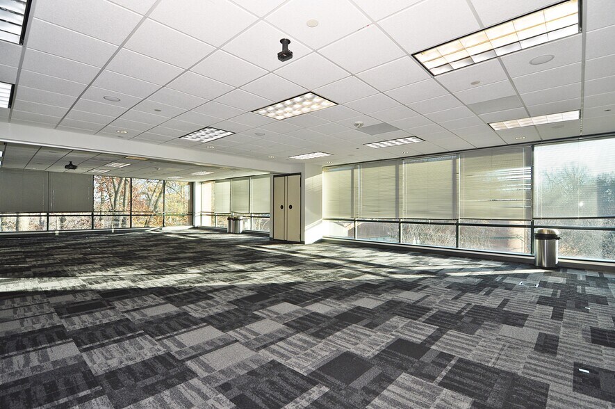 More Photos Of 1892 Preston White Dr, Reston Medical For Lease