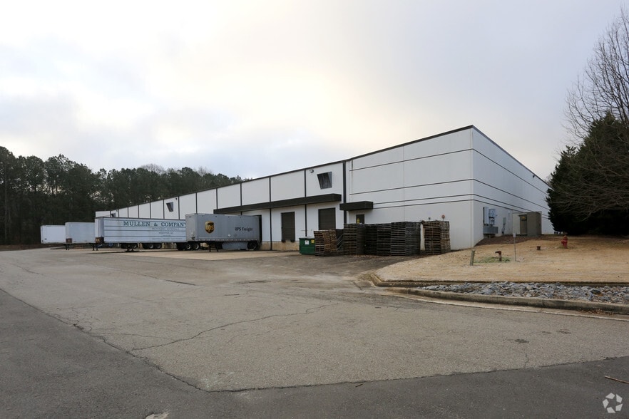More Photos Of 495 Brown Industrial Pky, Canton Warehouse For Lease