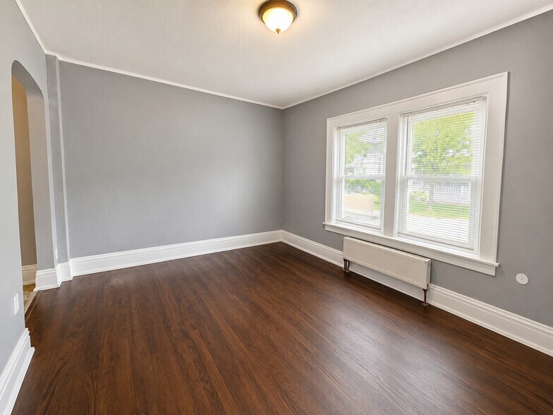 More Photos Of 1056 Dewey Ave, Rochester Apartments For Sale