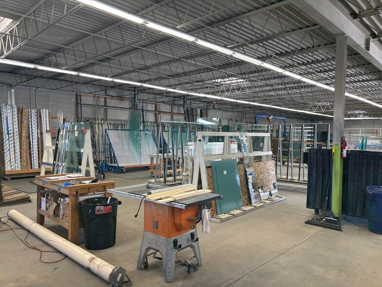 More Photos Of 995 W Iliff Ave, Denver Manufacturing For Lease
