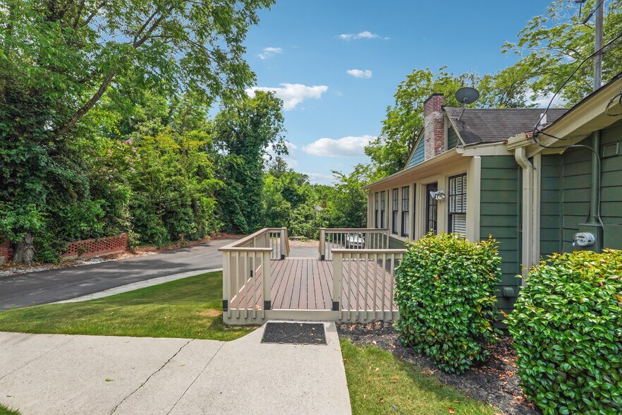 More Photos Of 321 E Main St, Canton Office Residential For Sale