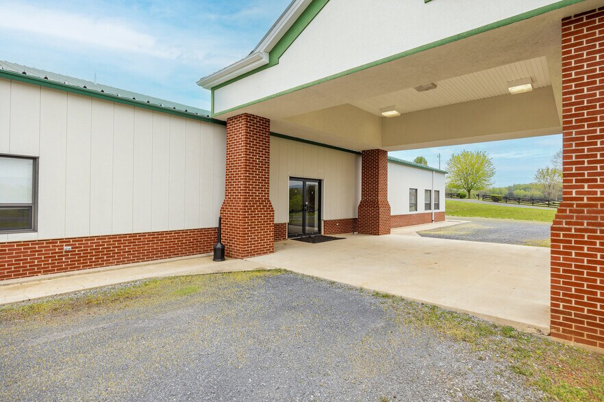 More Photos Of 1265 Goodrich Rd, Stanley Specialty For Sale