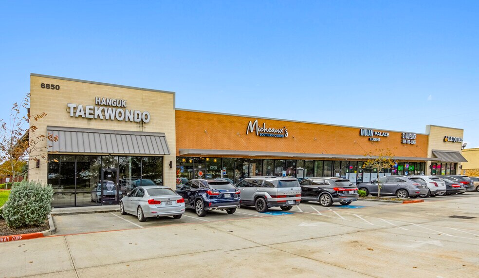 More Photos Of 6850 Highway 6, Missouri City Storefront For Lease