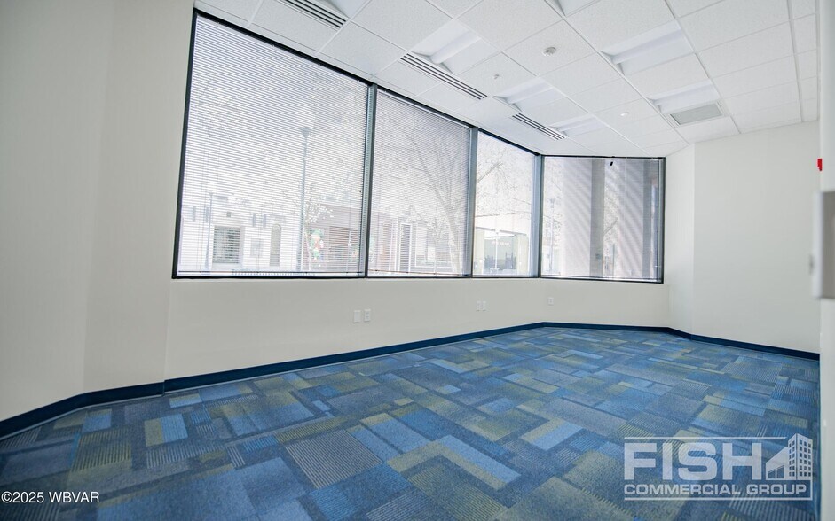More Photos Of 330 Pine St, Williamsport Medical For Lease