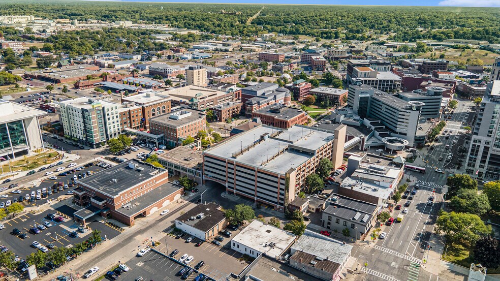 More Photos Of 135 N Church St, Kalamazoo Office Residential For Sale