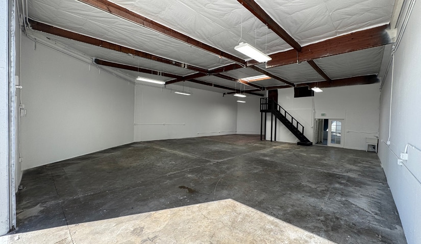 More Photos Of 14082-14146 Willow Ln, Westminster Manufacturing For Lease