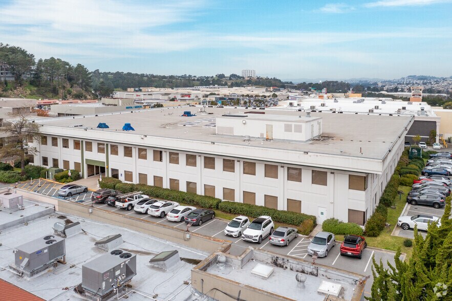 More Photos Of 333 Gellert Blvd, Daly City Office For Lease