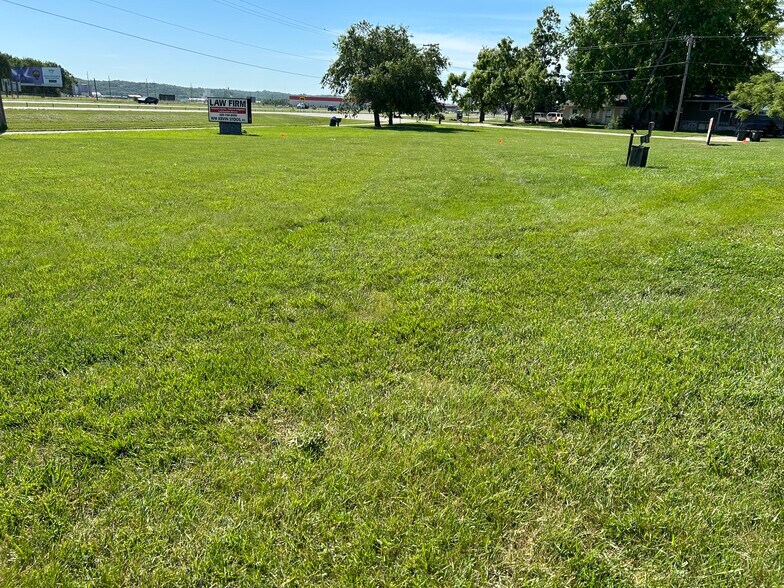 More Photos Of 335 Wycoff Dr, North Sioux City Medical For Sale