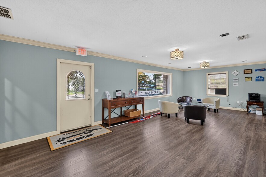 More Photos Of 5425 SE 111th St, Belleview Office For Sale