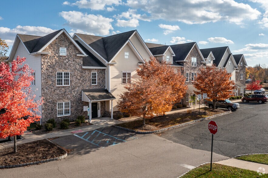 More Photos Of 5 Walter E Foran Blvd, Flemington Medical For Lease