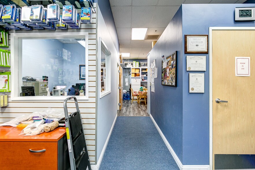 More Photos Of 424 S Main St, Orange Storefront For Lease