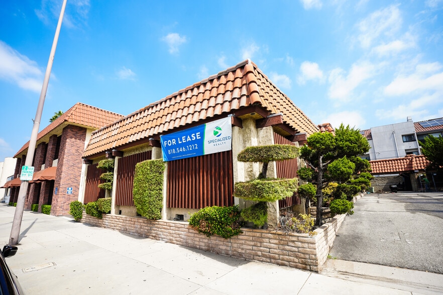 More Photos Of 1911 W Glenoaks Blvd, Glendale Medical For Lease