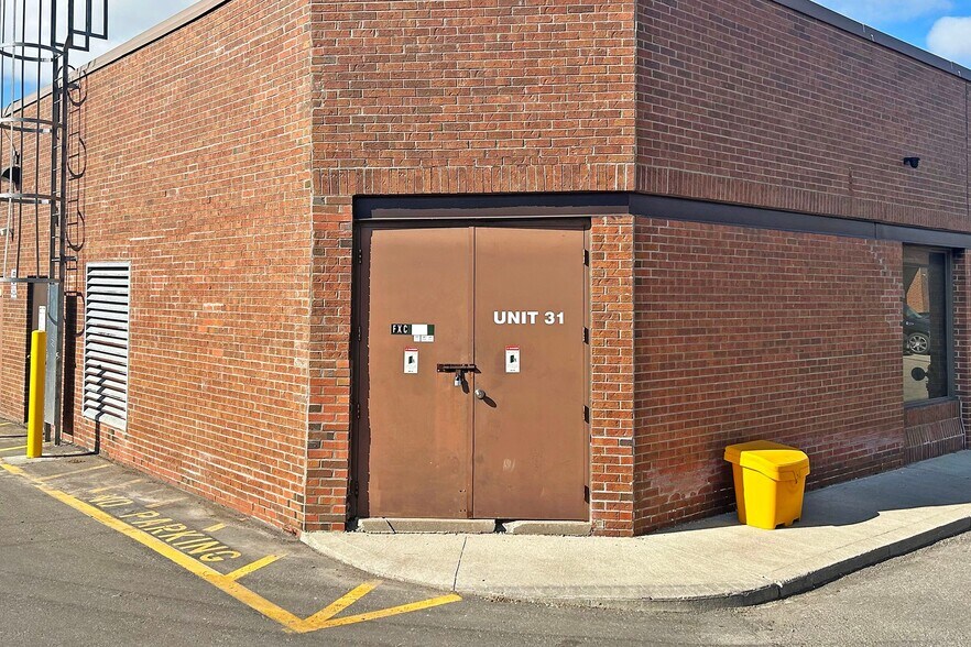 More Photos Of 4801 Keele St, Toronto Warehouse For Sale