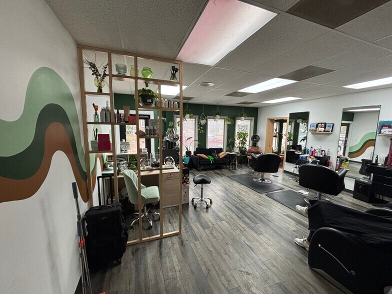 More Photos Of 312 University Dr N, Fargo General Retail For Sale