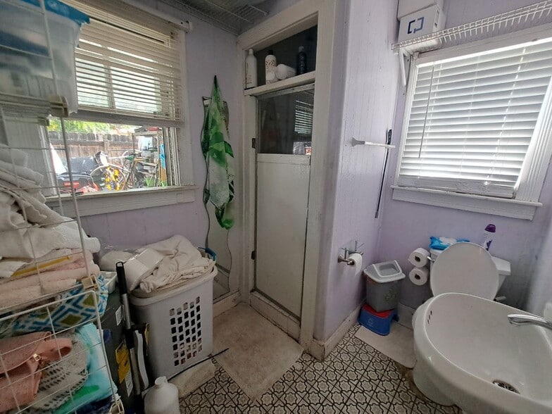 More Photos Of 2835 SW 37th Ct, Miami Apartments For Sale