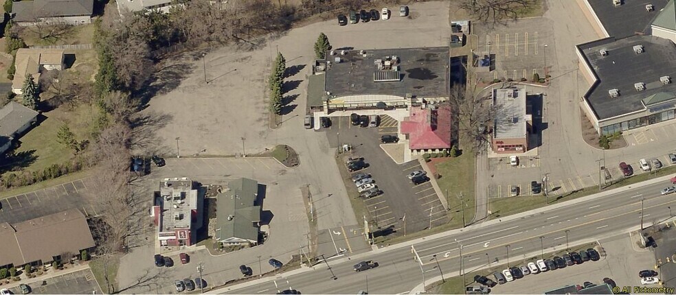 More Photos Of 1780 Ridge Rd E, Rochester Unknown For Lease