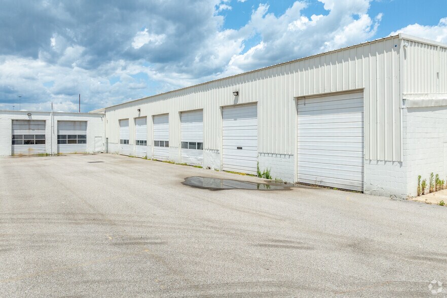 More Photos Of 1200 Chesapeake Ave, Baltimore Warehouse For Lease