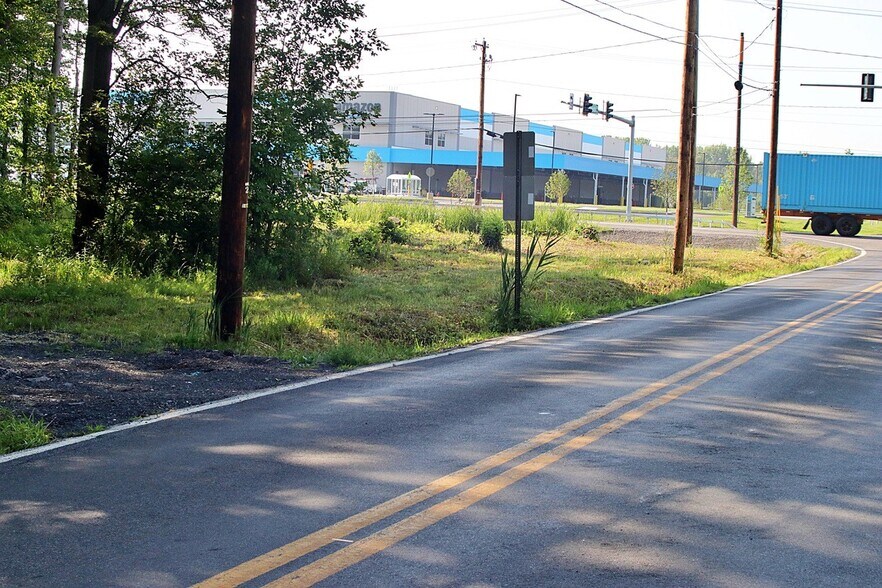 More Photos Of 6841-6859 Kirkville Rd, East Syracuse Land For Sale