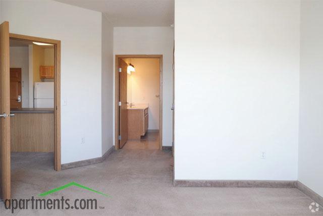 More Photos Of 12700 Nicollet Ave, Burnsville Apartments For Lease