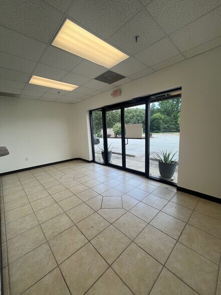 More Photos Of 1150 Echo Ct, Peachtree City Office For Lease