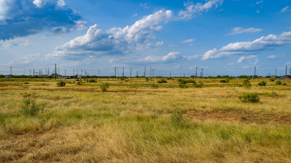More Photos Of 175 County Road 1151, Pearsall Land For Sale