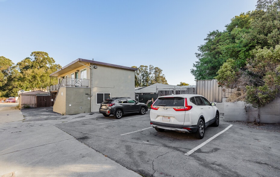 More Photos Of 4022 San Pablo Dam Rd, El Sobrante Storefront Retail Residential For Sale