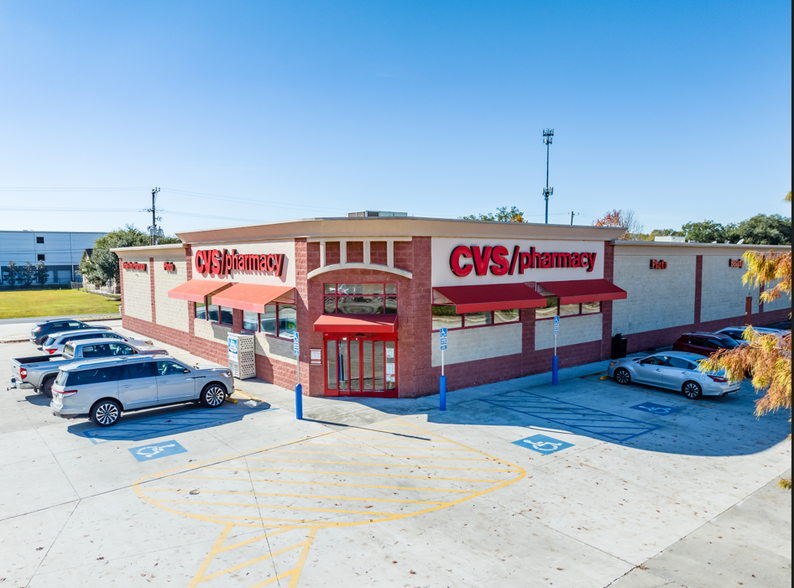 Primary Photo Of 5044 Ambassador Caffery Pky, Lafayette Drugstore For Sale