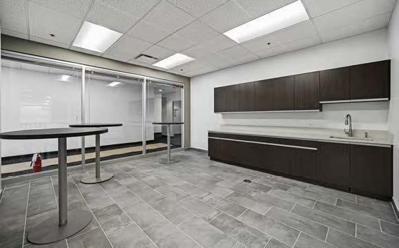 More Photos Of 536-616 Atrium Dr, Vernon Hills Office For Lease