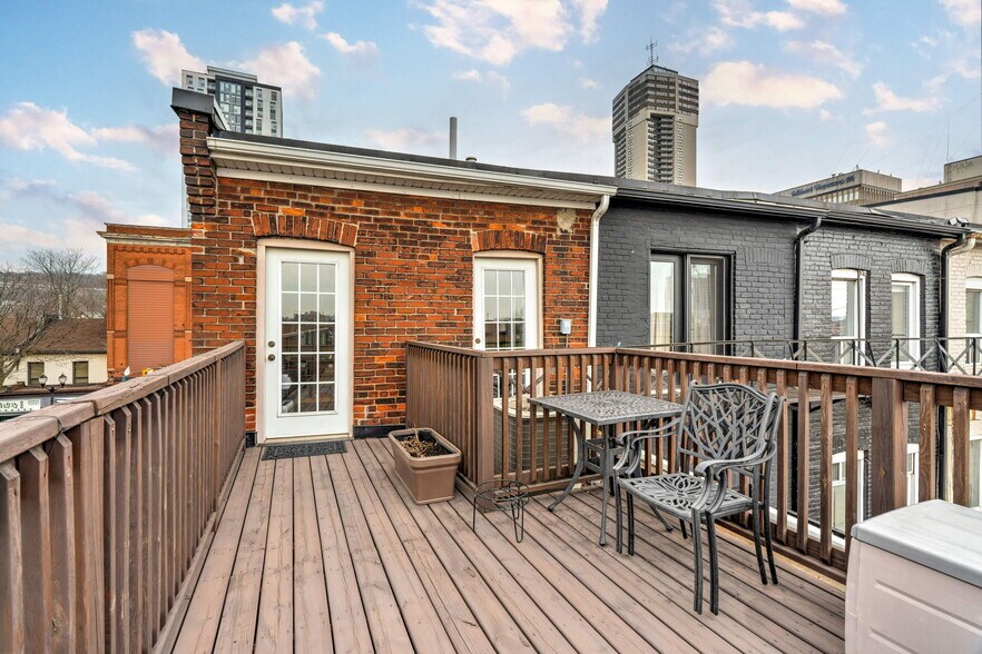 More Photos Of 205 King St E, Hamilton Storefront Retail Residential For Sale