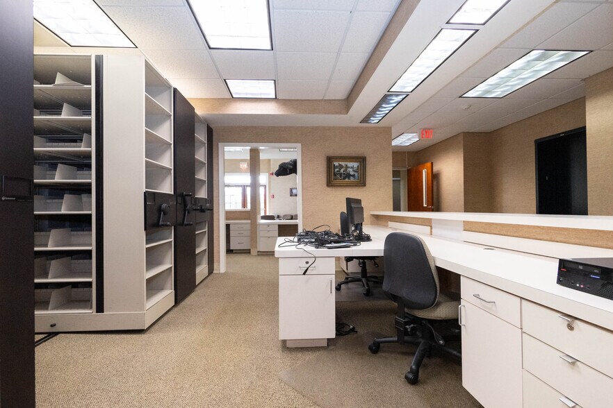 More Photos Of 120 Trinity Pl, Athens Medical For Sale