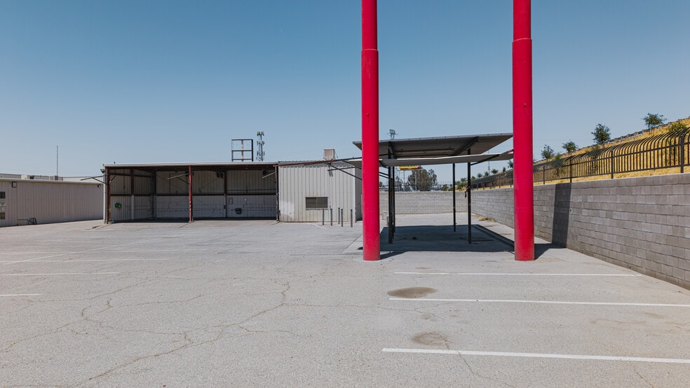 More Photos Of 4608 Rudnick Ct, Bakersfield Auto Dealership For Lease