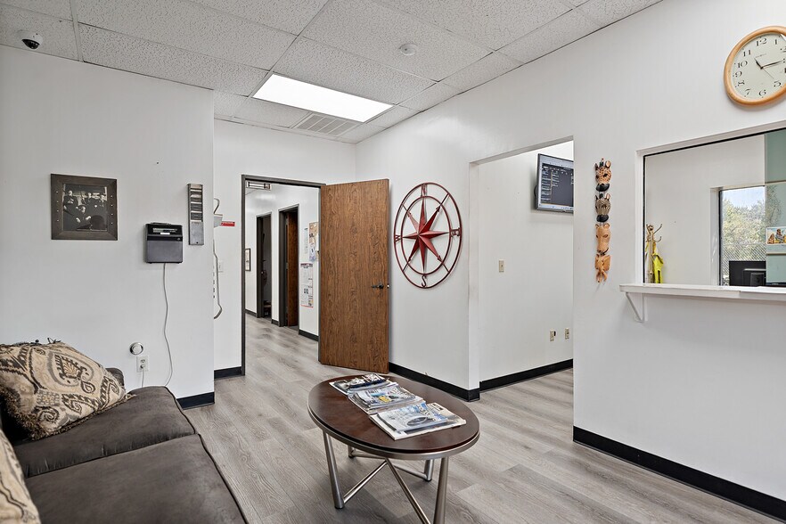 More Photos Of 12112 Almeda Rd, Houston Warehouse For Sale