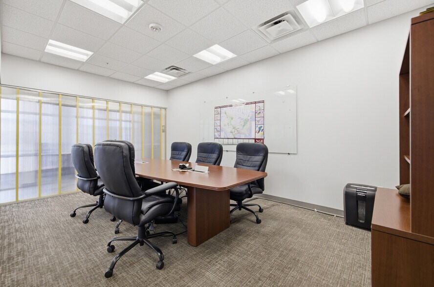 More Photos Of 2415 S Nicklas, Oklahoma City Manufacturing For Lease