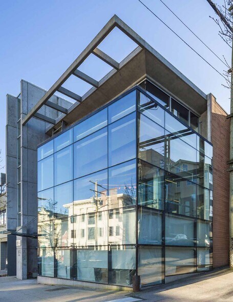 More Photos Of 1476 W 8th Ave, Vancouver Office For Sale