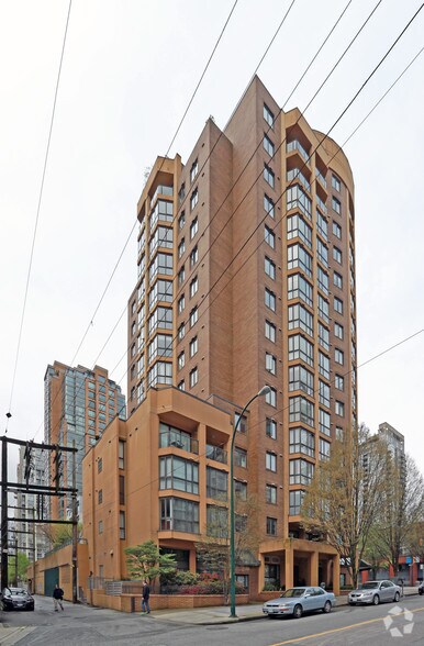 More Photos Of 1108 Richards St, Vancouver Apartments For Lease