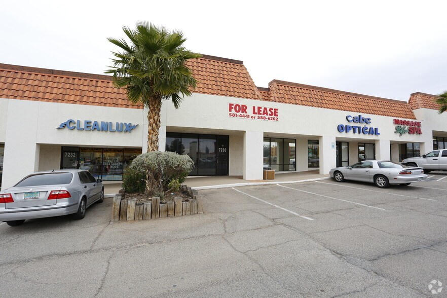 More Photos Of 7200-7240 N Mesa St, El Paso General Retail For Lease